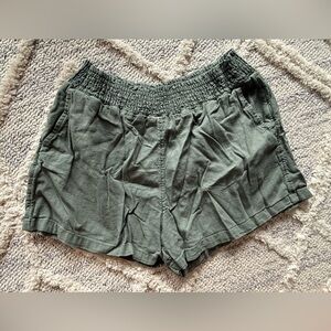 Universal Thread Olive Green Casual Shorts